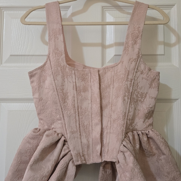 Anthropologie: Siempre Corset Side Peplum Top - Picture 5 of 7